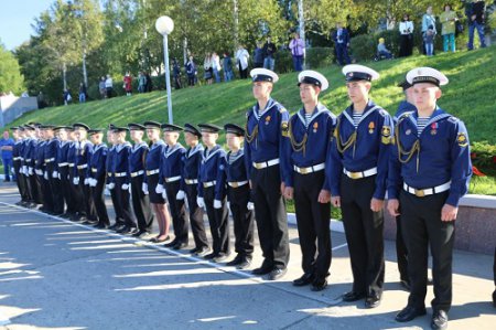 Виктор Павленко поздравил с началом учебного года старейшее морское учебное заведение России (видео)