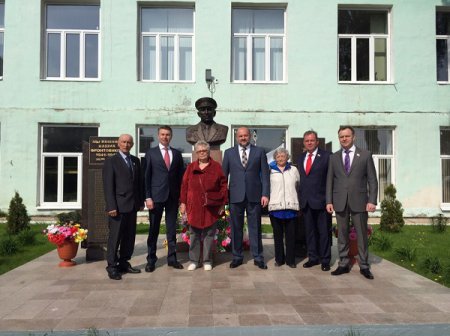 Сенатор  Виктор Павленко поздравил жителей Котласа с 100-летием города