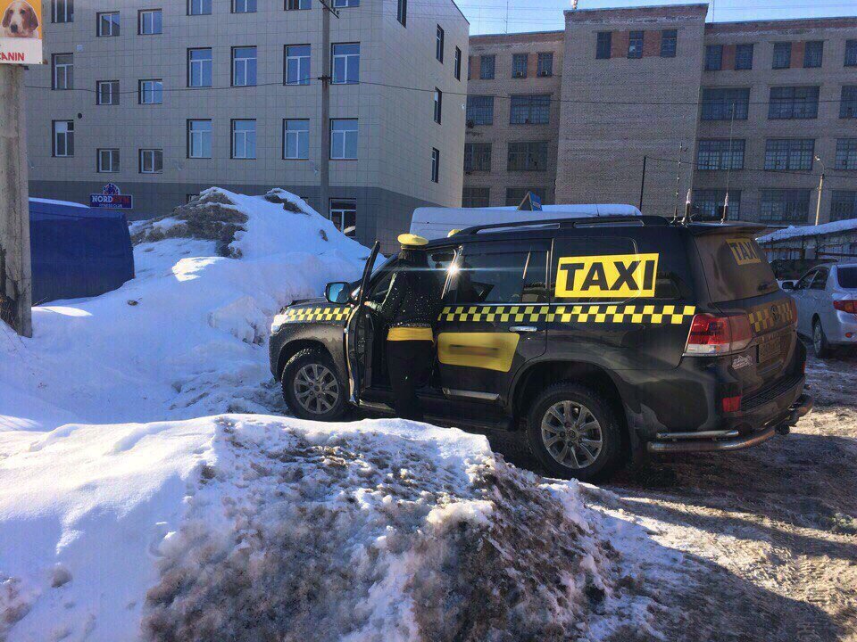 Такси снежок