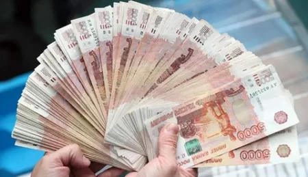 Кому в Архангельской области готовы платить много денег