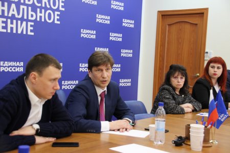 "Единая Россия" продолжает корректировать транспортную реформу в Архангельске