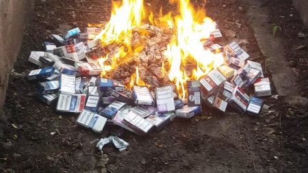 Няндомский продавец контрафактного табака может получить 6 лет колонии
