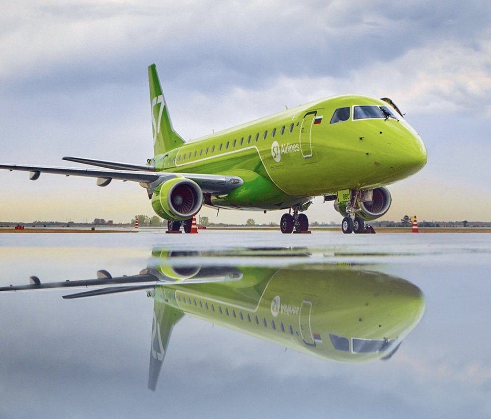 Как нарисовать s7 airlines самолет