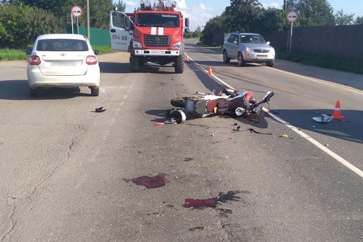 В Котласе под колесами \"Лады\" погиб 50-летний мотоциклист » ИА \"РУСНОРД\"