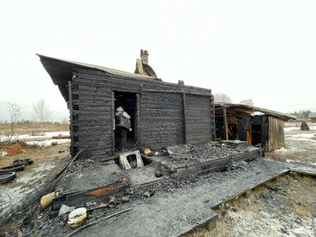 В Архангельской области во время пожара задохнулась любовная пара