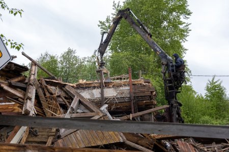 Дмитрий Морев намерен очистить город от разрушающихся домов